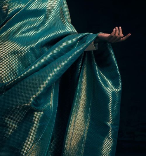 Balance by Tilfi Banaras | Spring Summer 2020Model | Namita SunilPhotography | Priysha Rajvanshi