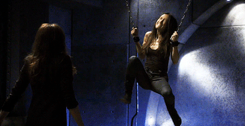 “She’s Loose!”