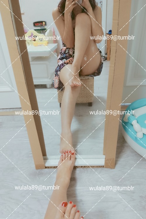 wulala89: 炎夏逛街一条花裙足矣(｡•̀ᴗ-)✧