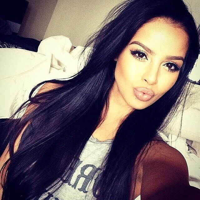 hotgirlselfiesdotcom:  http://www.hotgirlselfies.com - Thousands of the hottest selfies