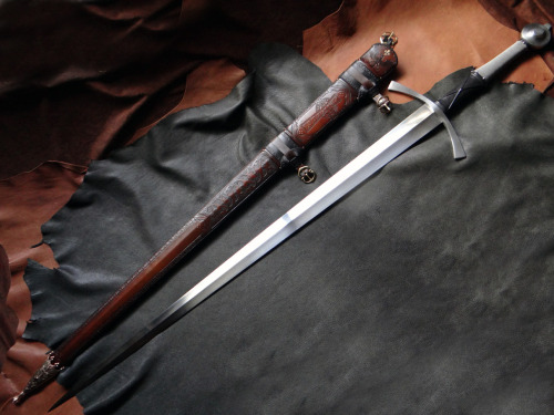 A recently completed scabbard for a custom sword made by Eric McHugh, of Crown Forge.