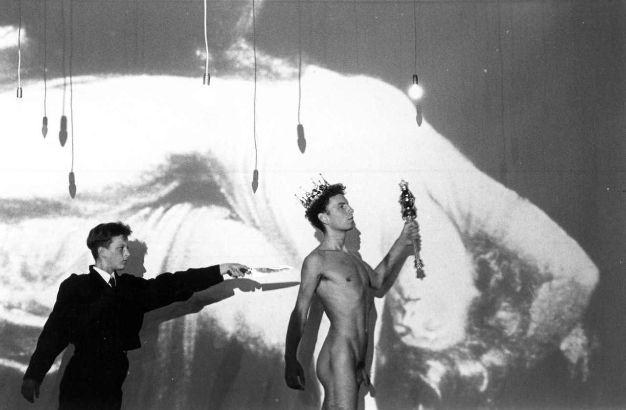 wannes1963blr:  Ph. Robert Mapplethorpe -  ‘De Macht der Theaterlijke Dwaasheden’,