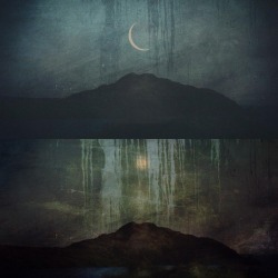 huariqueje:  Two moons, two moods   -   Lilian Day Thorpe , 2017American, bPhotographu, digital montage,  10 x 12,5 in.