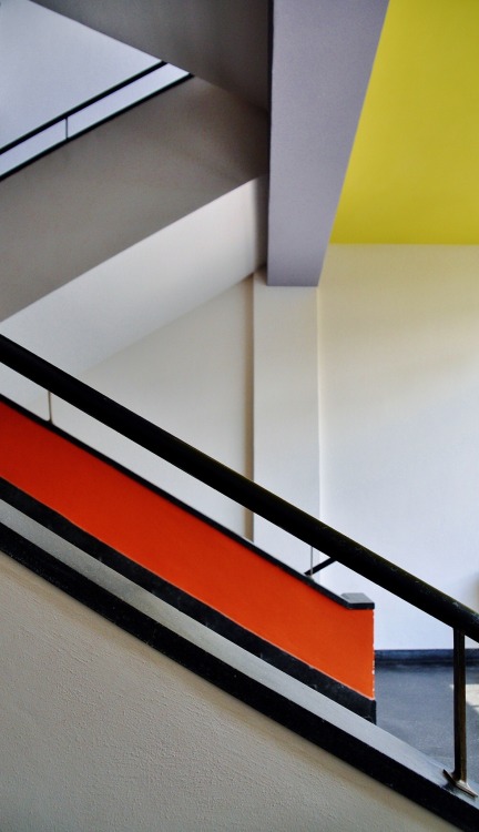 En la Bauhaus, la cuna del diseño moderno, todo es sorprendente. Hasta las escaleras.