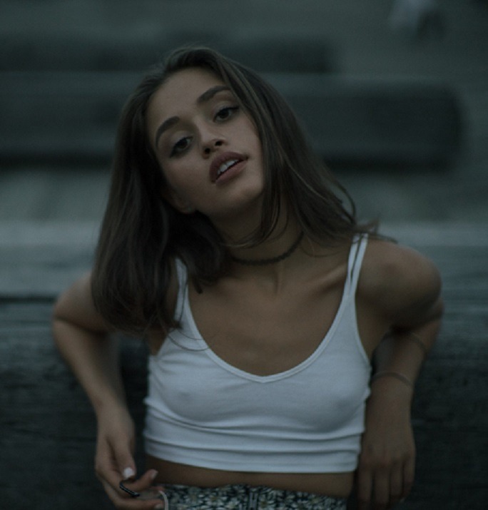 Move Here: https://vk.com/good_girl_ua