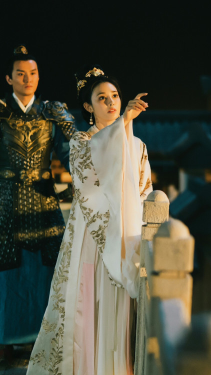 彭小苒peng xiaoran as 曲小枫qu xiaofeng in chinese costume drama 东宫Donggong/Goodbye My Princess