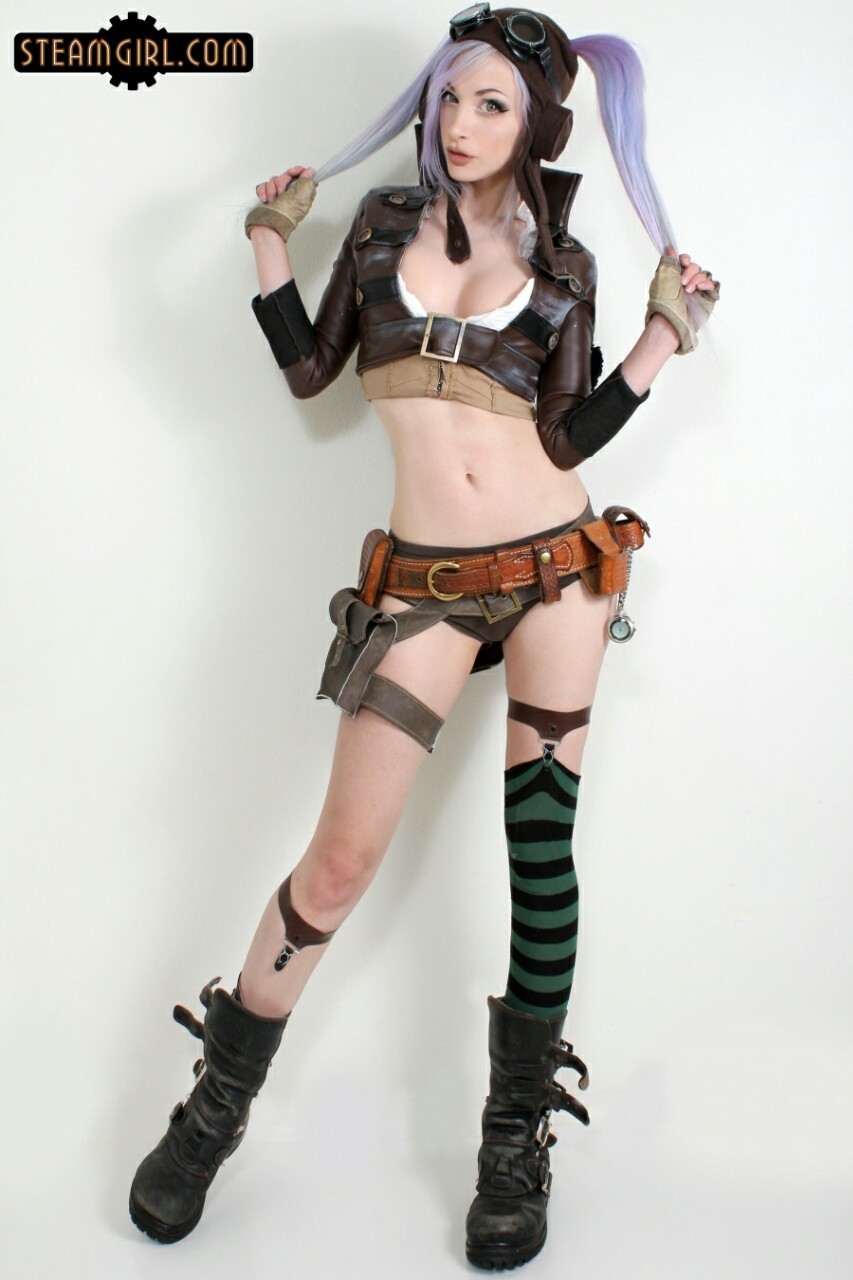 steampunk-girl1:  Steamtropolis