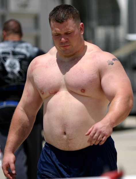 cutecubs:  thebigbearcave:  fuckingfatmuscle:  thebigbearcave: random strongmen Fuck