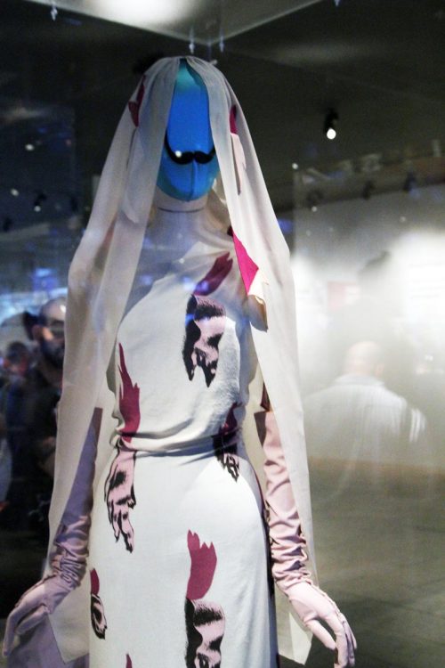 Evening dress and head scarf with tear design (collaboration with Salvador Dalí), Elsa Schiaparelli,