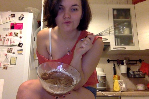 cakestales:  I make the dumbest faces cooking cupcakes! Coming soon!  You are like…the best.  :D