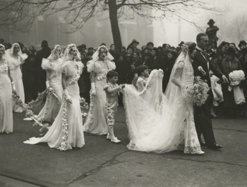 The wedding of Nancy Beaton and Sir Hugh Houston Smiley, 3rd Bt, 1933