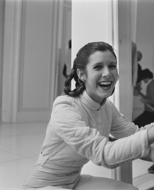 theorganasolo:What would I be if I weren’t Princess Leia? I would never give a celebrity lap dance o