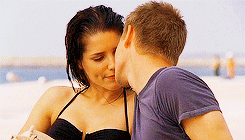  make me choose » purriedwards asked: Brooke/Lucas or Jake/Peyton 