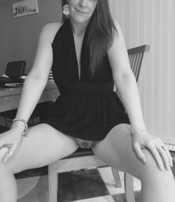 nakedgirl72:  Hello boys 