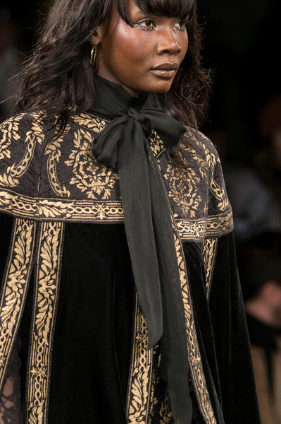 TADASHI SHOJI At New York Fashion Week Fall 2017 If You Want To Support This Blog Consider Donating To: