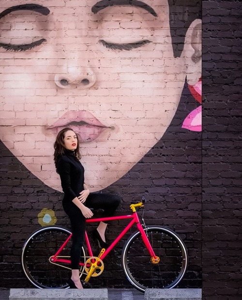 studiocw: Bike Girl Is A Dream instagram.com/velocaine.custom