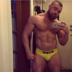 gaybearsporn:  Gaybearsporn.tumblr.com