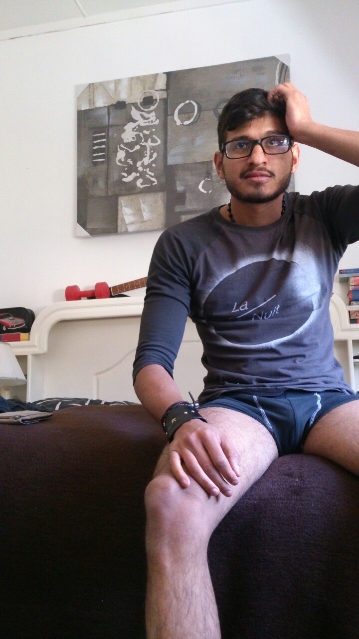 nevergoingbackthere:  Just chillin in my undies, thought somebody on the interwebs