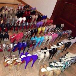 miamisunrays:  heavenly-highheels:  Take advantage of these heavenly #heels!http://FlirtyHeels.pw  Dream collection 😍😍😍