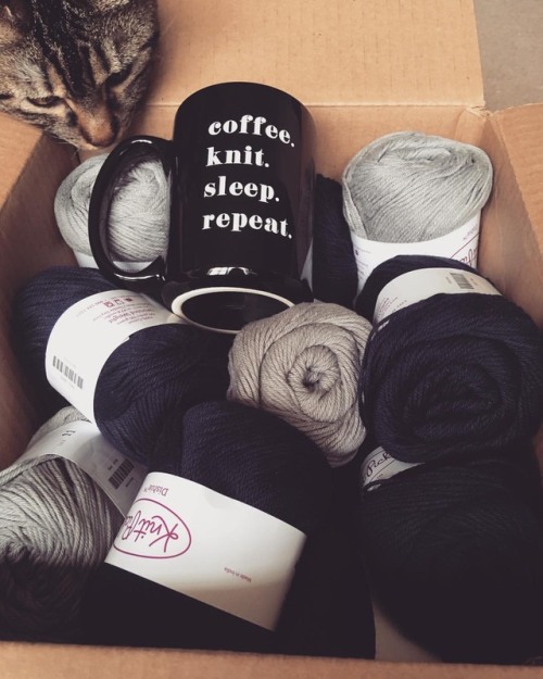 Got another shipment of yarn!! And a (free!) new coffee mug Thank you, @knit_picks #yarnaddict #yarn