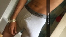 santanasfantasy:  Snap me