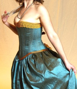 sexy-in-corset:  Corset