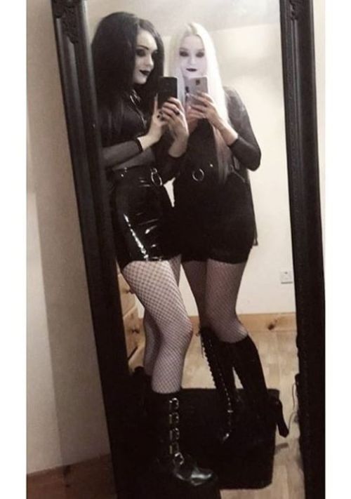 goth-world: @xdemidoomx & @filosofem_13