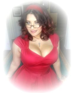 Ivydoomkitty:  Good Evening My Loves! I’m Catching Up On All Your 2016 Calendar/Print