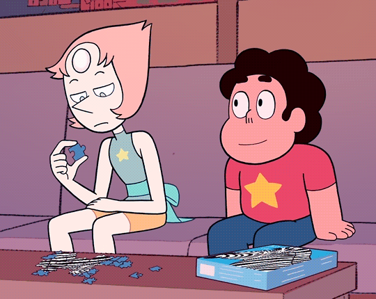 pearl-likes-pi:  ok but pearl’s cute shy smile when Steven says that their puzzle night is gonna be awesome, PLEASE HELP MY HEART THEYRE SO CUTE!!!!!
