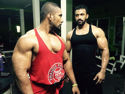 BODYBUILDERS FOR GAYS
