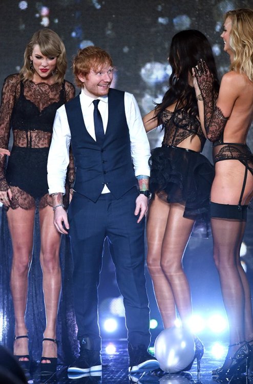 Porn photo take-me-into-your-loving-arms:  Ed Sheeran