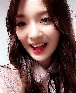 kyulsoo:She’s the cutest (ﾉ´ з `)ノ