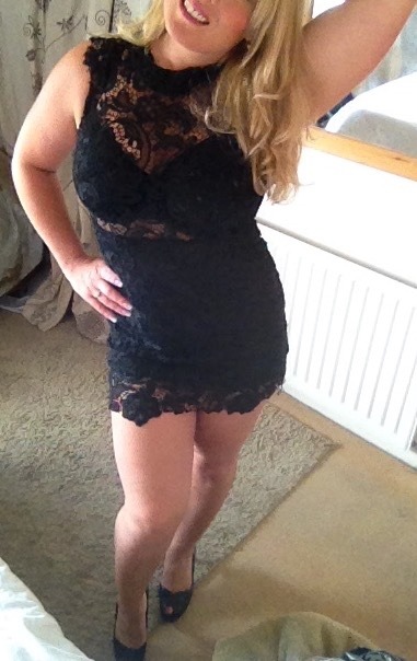 sherbet-lick:  Is this dress too short?😉  Just right..