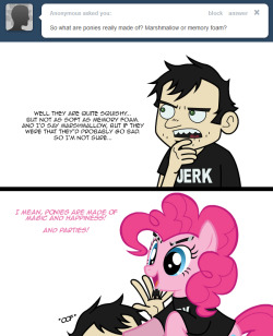 X3 Gotta love Pinkie’s Dan cosplay