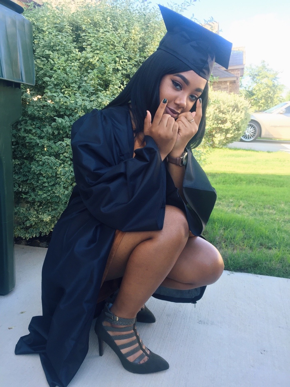 goldendeee:  ohmylegz:  bootyneedslovin:  black excellence! I made it out of highschool