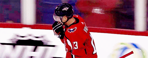 WSH vs ARI 11.06.2017 Vrana got his murder eyes™