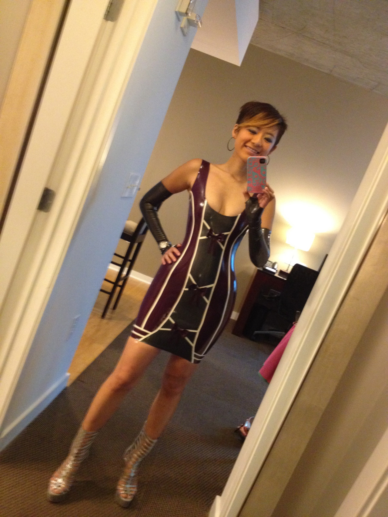 latexfashionetc:Take a look at the latex selfie contest at westward bound Latex: https://www.facebook.com/westwardbound.latex/app_240608972729377