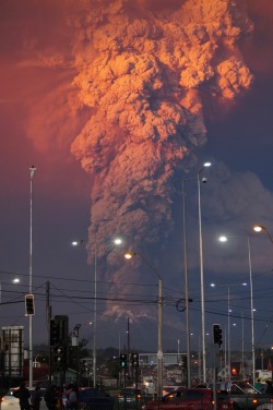 Fuck-This-Girl-In-Particular:  Volcán Calbuco, Miércoles 22 De Abril, Chile (Como