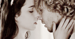 tobesregbo:  I thought I’d never get to tell you again… I   l o v e  y o u