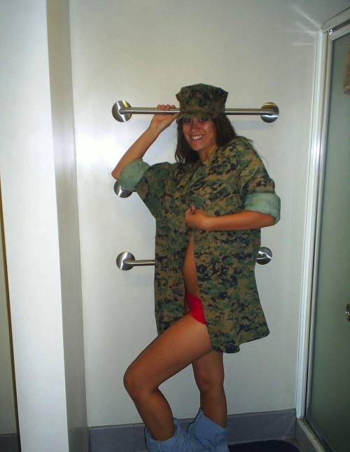 myusmc:  Hottie Marine Part One