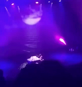 micdotcom:  Watch: Prince’s final performance of “Purple Rain”