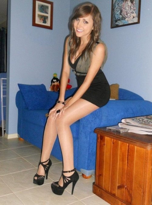pantyhosegirlsworld: pantyhosegirlsworld.tumblr.com