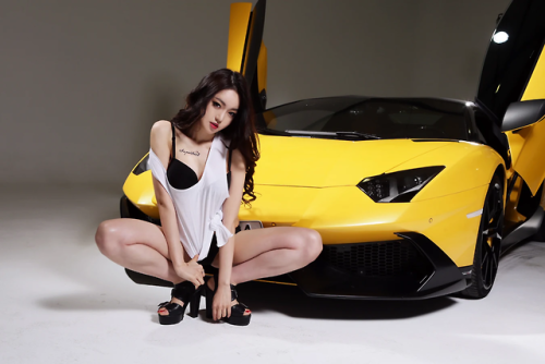 Kpop idol from Bambino Eunsol in sexy Lamborghini. Her instagram.