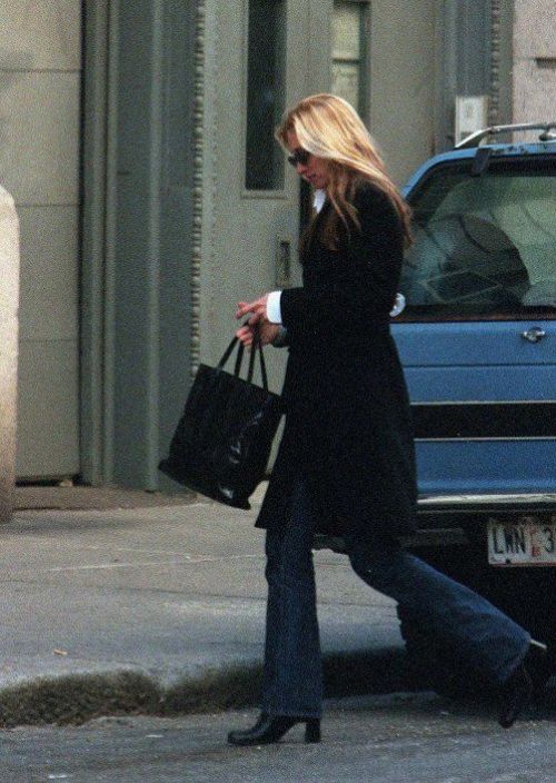 chic-is: Chic is…Carolyn Bessette Kennedy doing bootcut right