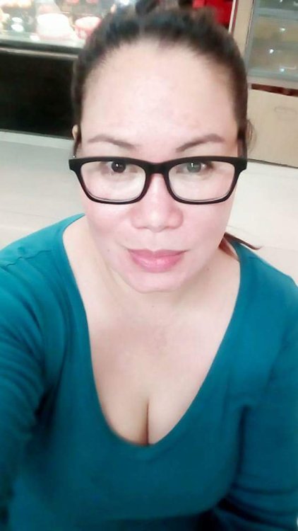 sesuka:Atik Wijaya super seksi