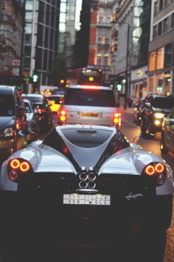 modernambition:  Traffic | Instagram