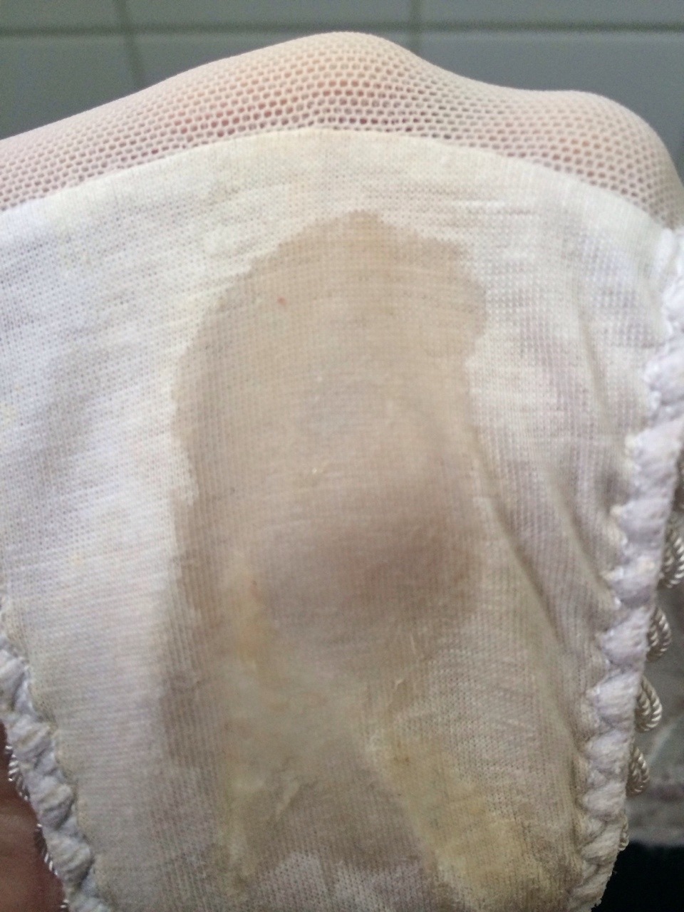 wetpantyslut:  loveitjuciy:  Someone want too lick them clean😜  I wanna lick 😛