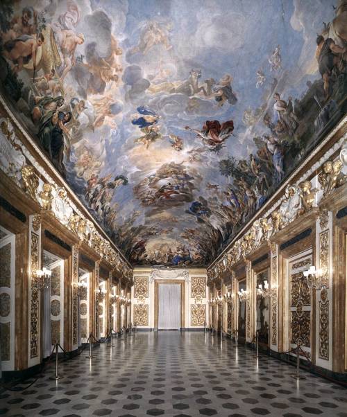 centuriespast:   GIORDANO, LucaView of the Galleria Riccardiana1683-85FrescoPalazzo Medici Riccardi,