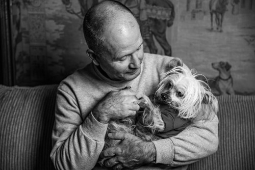 Lately I’ve been taking a lot of B&W portraits and I love how they “feel.” This is Glenn and Ott