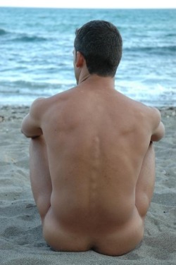 jockbeach:  http://jockbeach.tumblr.com 